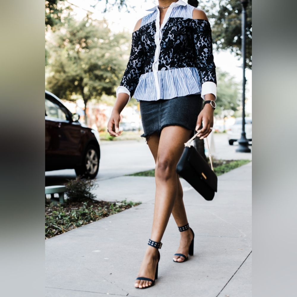 Marled by Reunited Clothing Stripe & Lace Cold-shoulder Blouse (S)